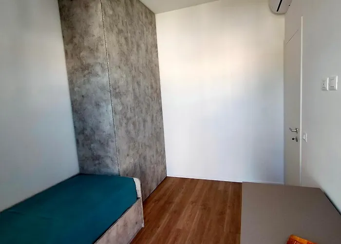 Апартаменты Nuovissimo Trilocale Cod 491 *